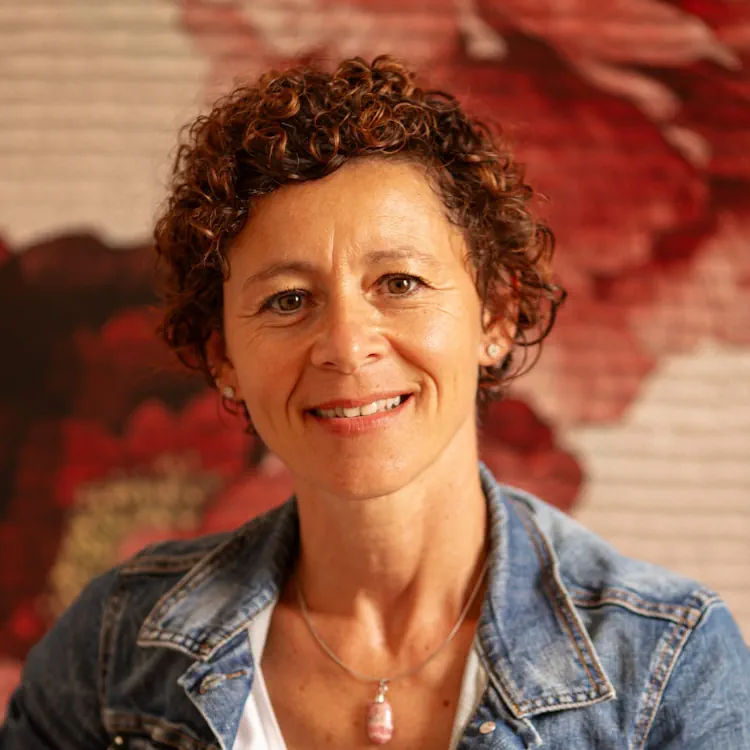 Corinne DUPE SAUVETRE